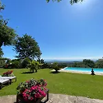 Infinity Pool Near Rome 特雷维那诺罗马诺