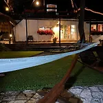 住宿加早餐酒店 Infinity Pool Near Rome 4*