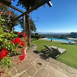 Infinity Pool Near Rome 住宿加早餐酒店