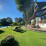 Infinity Pool Near Rome 4*