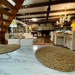Infinity Pool Near Rome 4* 特雷维那诺罗马诺