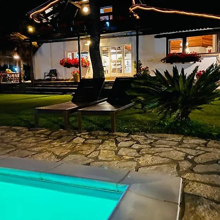 Infinity Pool Near Rome