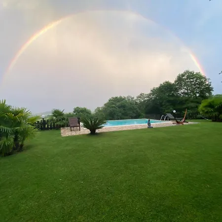 Bed & Breakfast Infinity Pool Near Rome