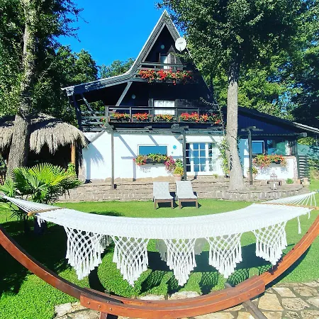 Bed & Breakfast Infinity Pool Near Rome 4*