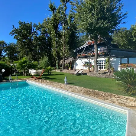 Infinity Pool Near Rome Bed & Breakfast